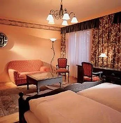 Hotell Pfeifer Zum Kirchenwirt