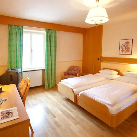 Pfeifer Zum Kirchenwirt Hotel Graz