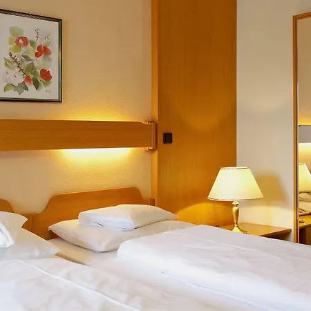 Otel Pfeifer Zum Kirchenwirt Graz